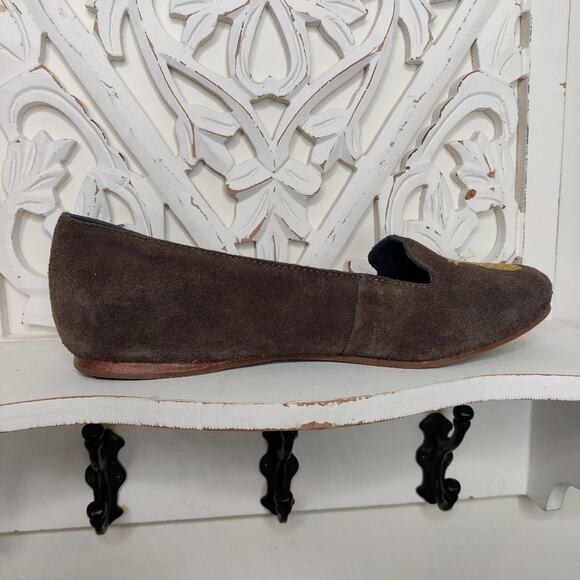 Jack Rogers Anice Suede Pineapple Flat, 5.5 - Picture 4 of 10
